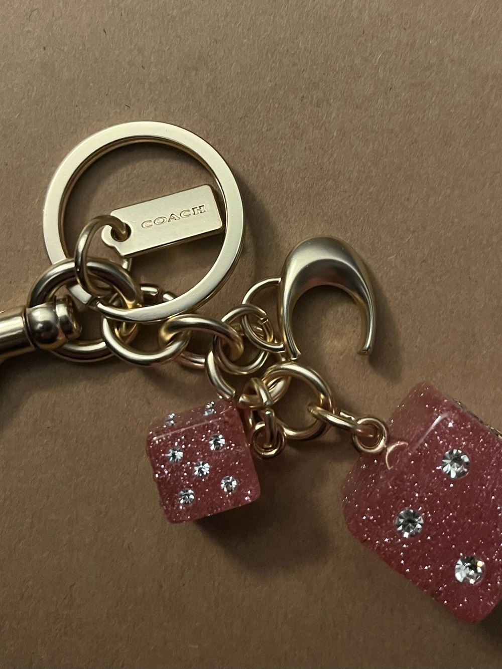 COACH 🎲 NWOT Dice Keyring/Bag Charm with Light Pink Dice Gold Tone. No Callouts.